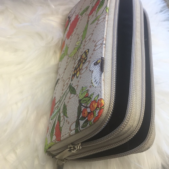 Wallet - Picture 2 of 2